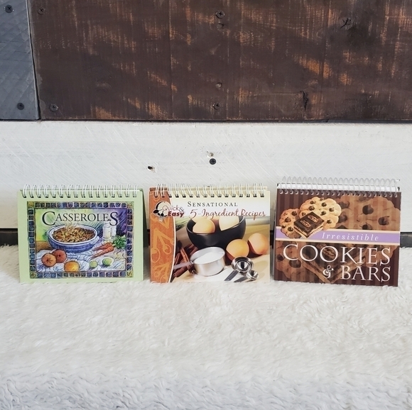 𝅺3 Mini Spiral Hardcover Recipe Cookbooks Casseroles Cookies Bars 5 Ingredients - Picture 1 of 16